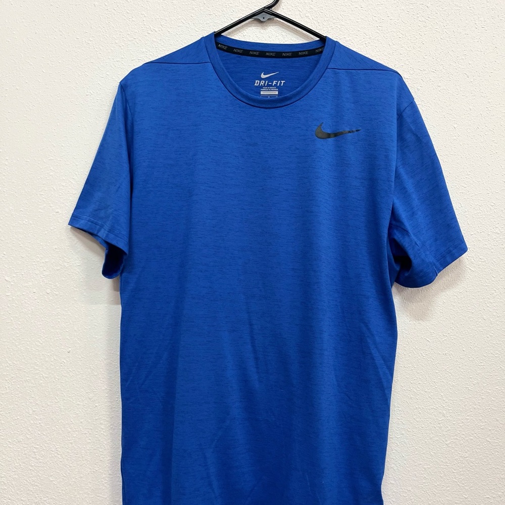 Nike Men's Short Sleeve Blue Tee